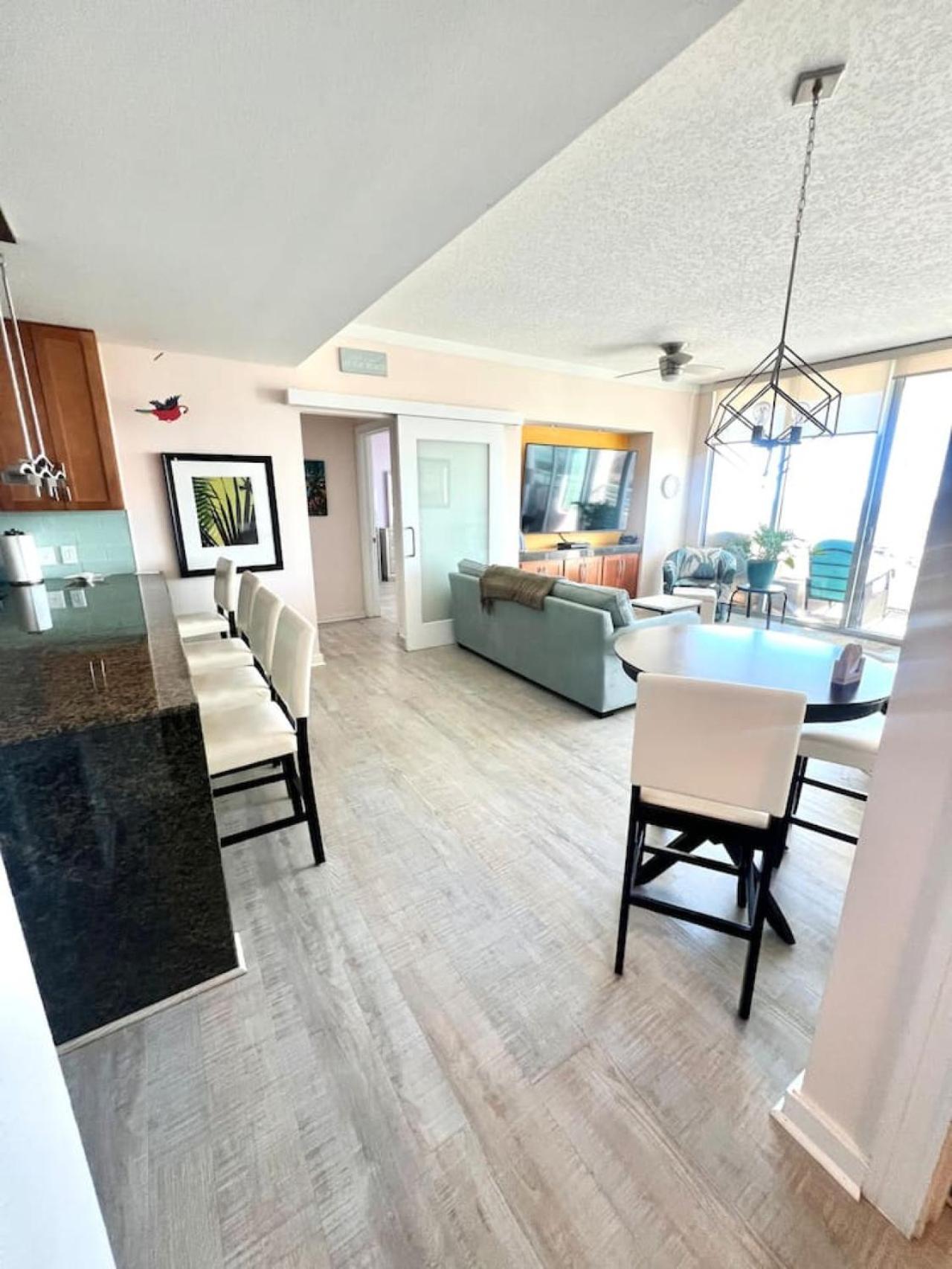 Just Beachy Get-Away Biloxi Exterior photo